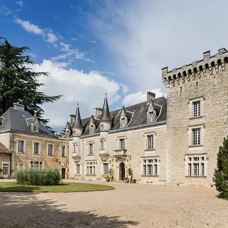 別荘 The West Wing, Chateau De La Couronne *
